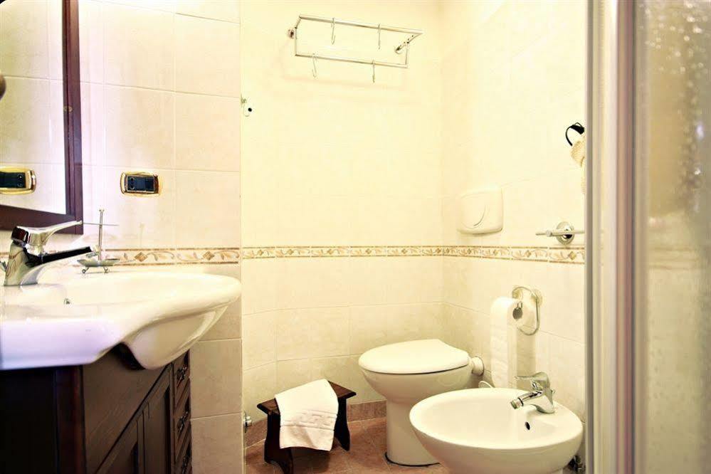 Affittacamere San Pietro Resort Rom Exteriör bild